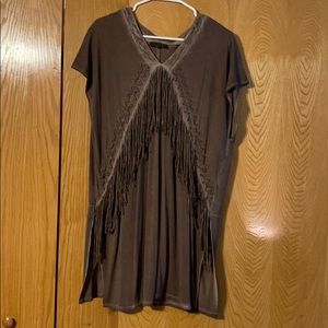 Western flair fringe medium top by POL